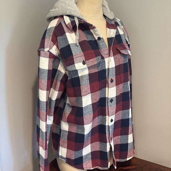 American Eagle Flannel Hooded Button Down Size S - Picture 3 of 12